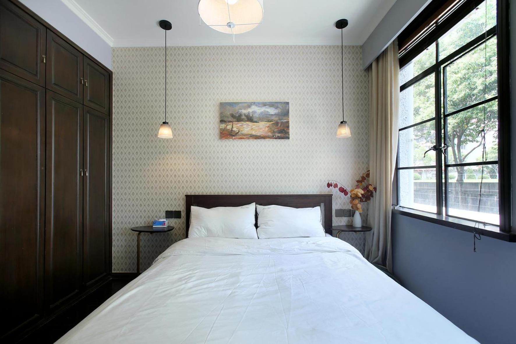 Shanghai Downtown Hills Boutique Guesthouse - Near Metro Line 7, Exit 3, Changping Road Room photo