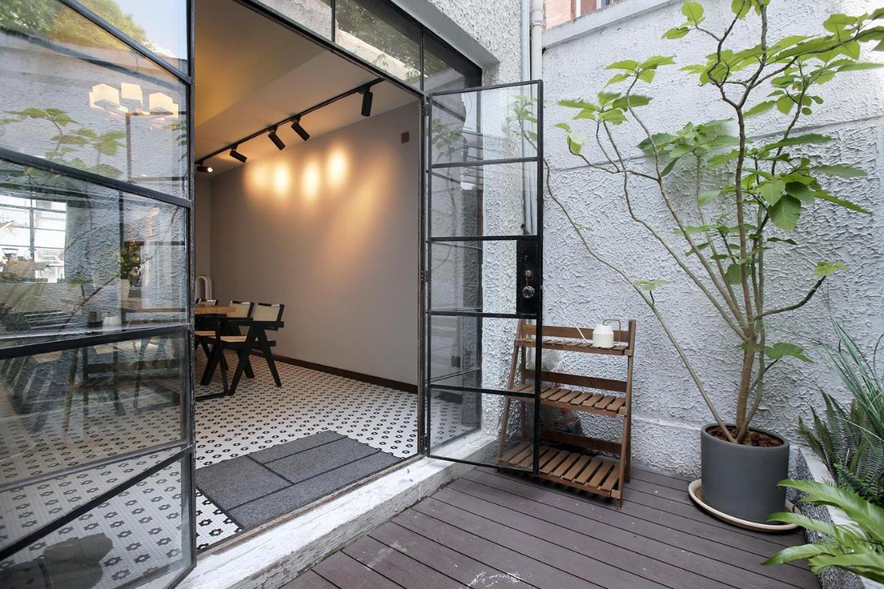 Shanghai Downtown Hills Boutique Guesthouse - Near Metro Line 7, Exit 3, Changping Road Exterior photo